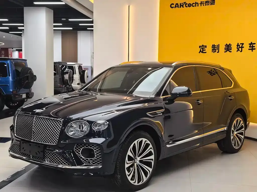 Bentley Bentayga — фото 1