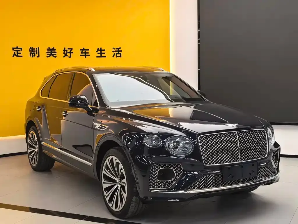 Bentley Bentayga — фото 10