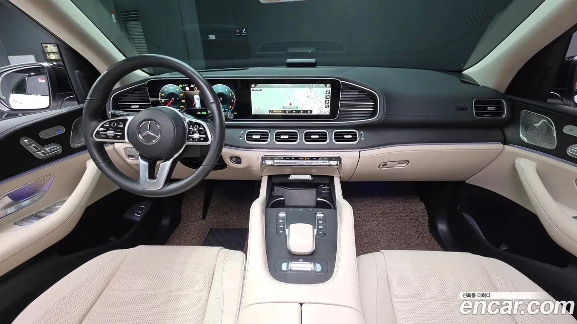 Mercedes-Benz GLE-Class — фото 7