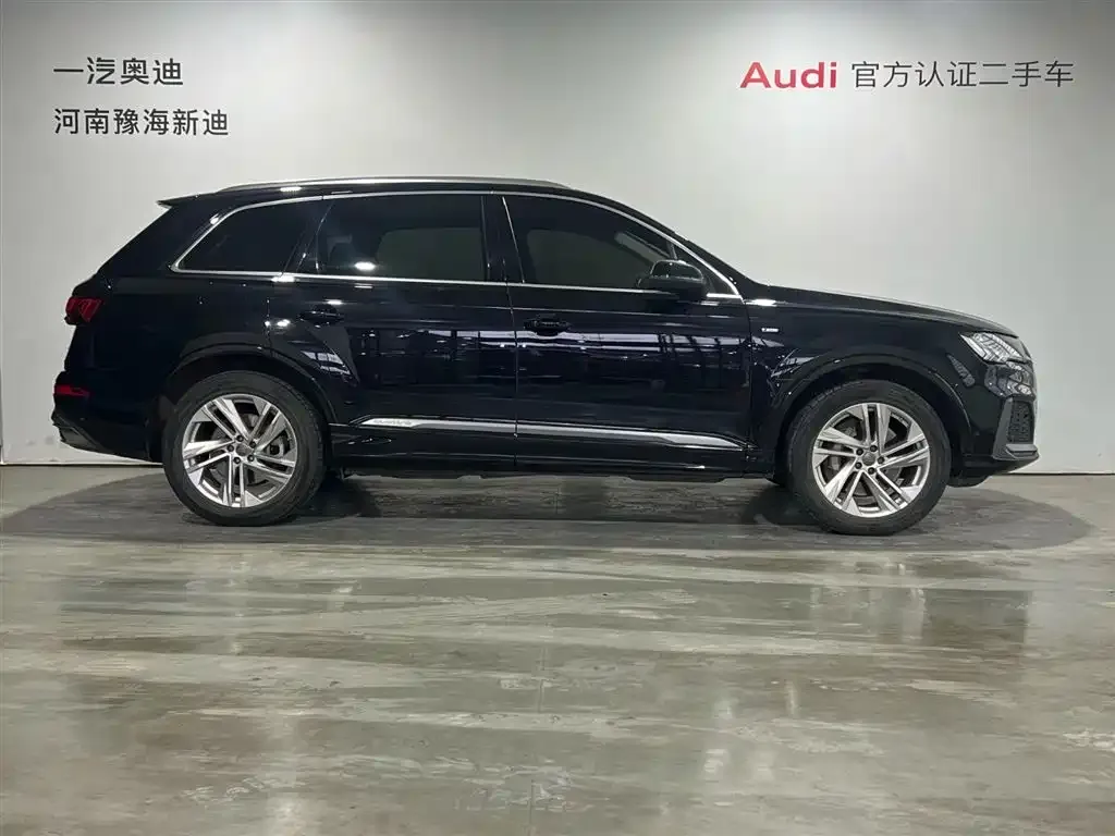 Audi Q7 — фото 4