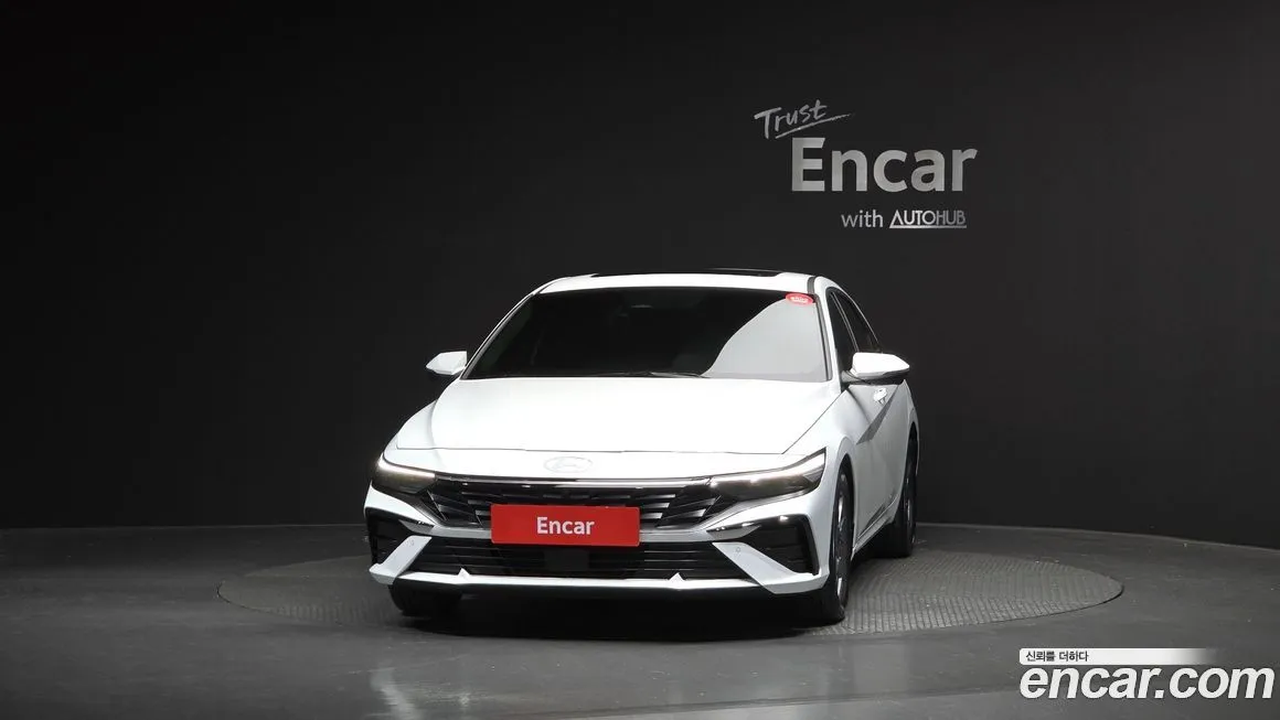 Hyundai AVANTE — фото 3
