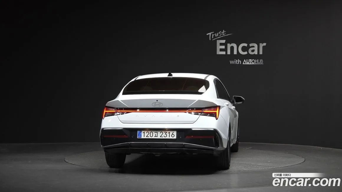Hyundai AVANTE — фото 4