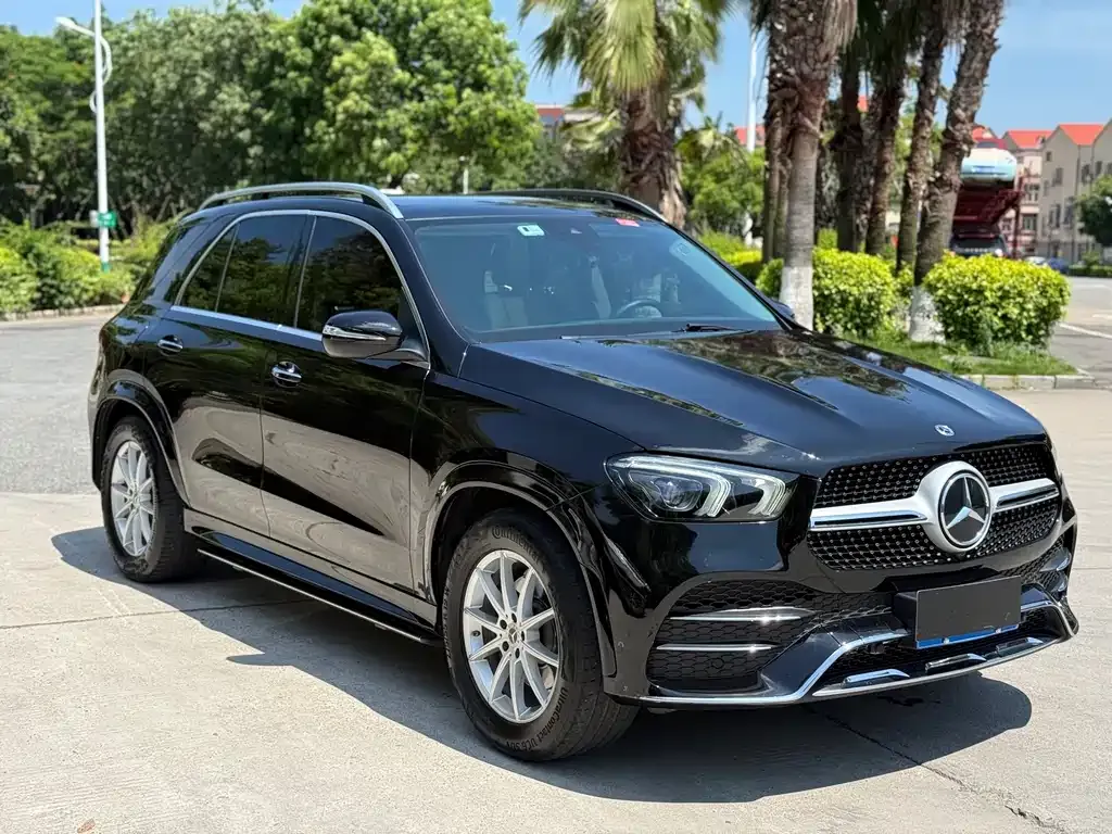 Mercedes-Benz GLE — фото 6