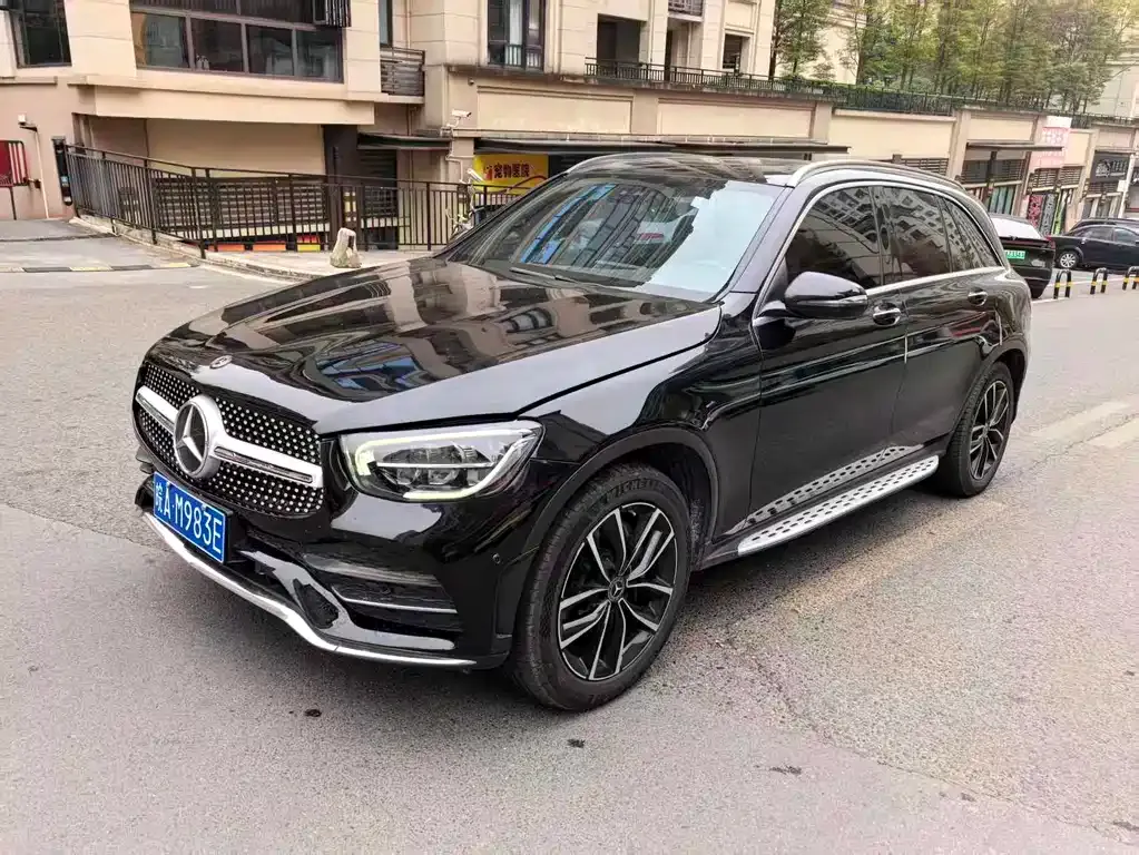 Mercedes-Benz GLC — фото 1