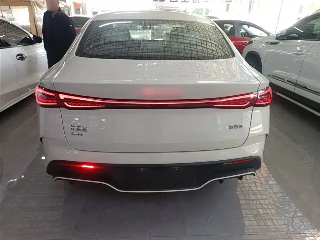 BYD Seal 06 — фото 10