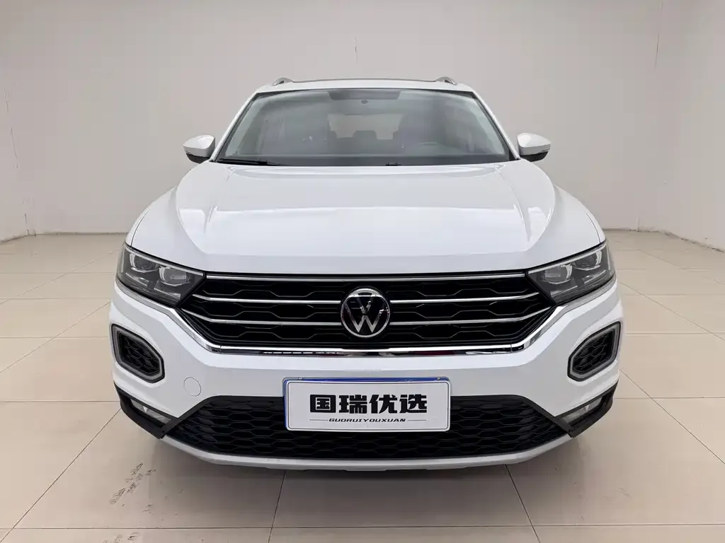 Volkswagen T-Roc — фото 3