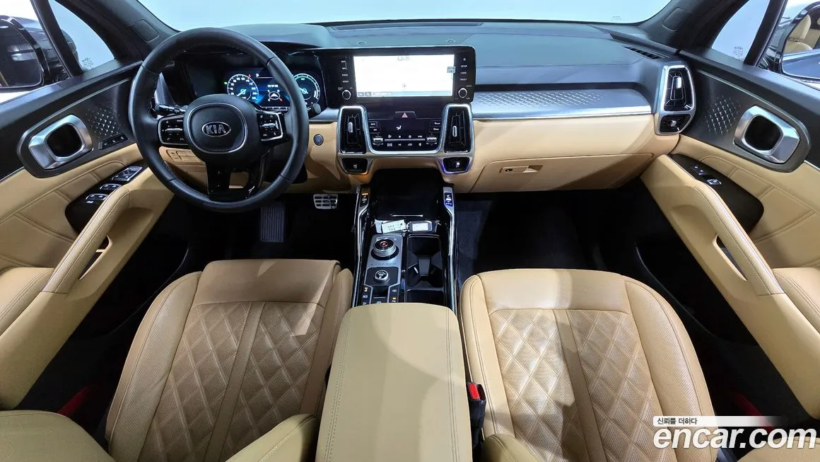 Kia Sorento — фото 7