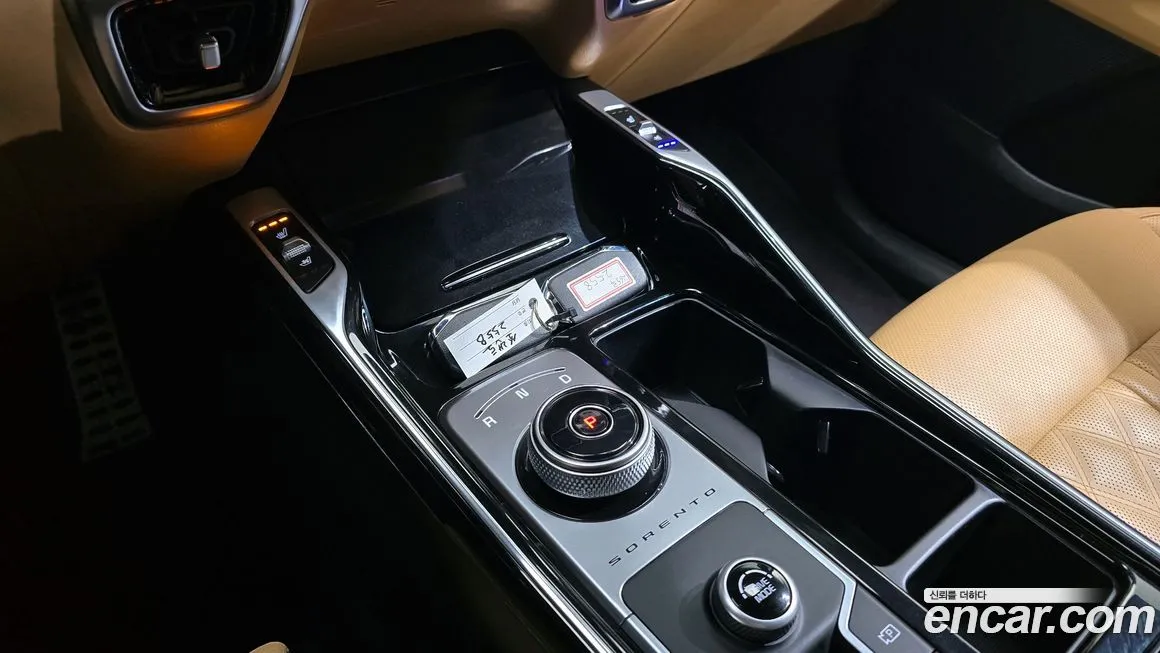 Kia Sorento — фото 9