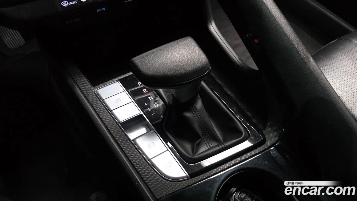 Hyundai AVANTE — фото 2