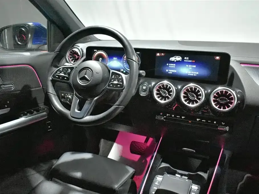 Mercedes-Benz EQA — фото 10