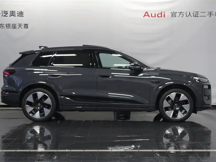 Audi Q6L e-tron — фото 3