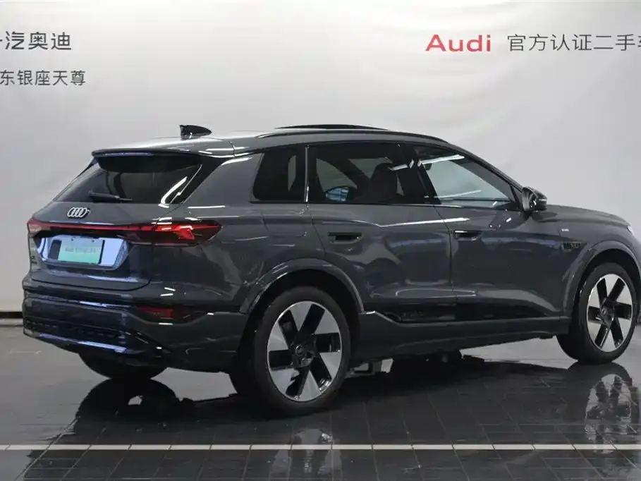 Audi Q6L e-tron — фото 7