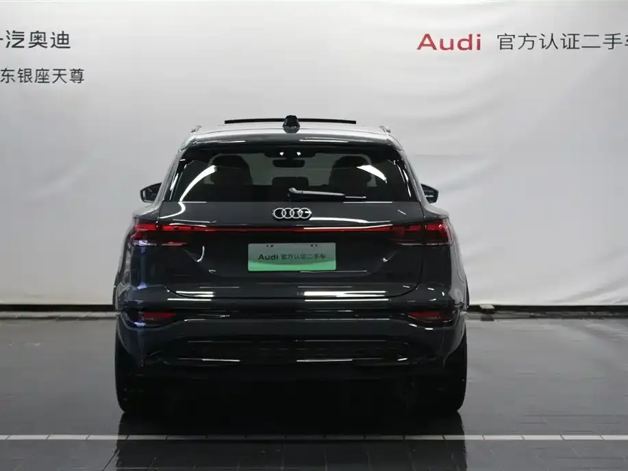 Audi Q6L e-tron — фото 10