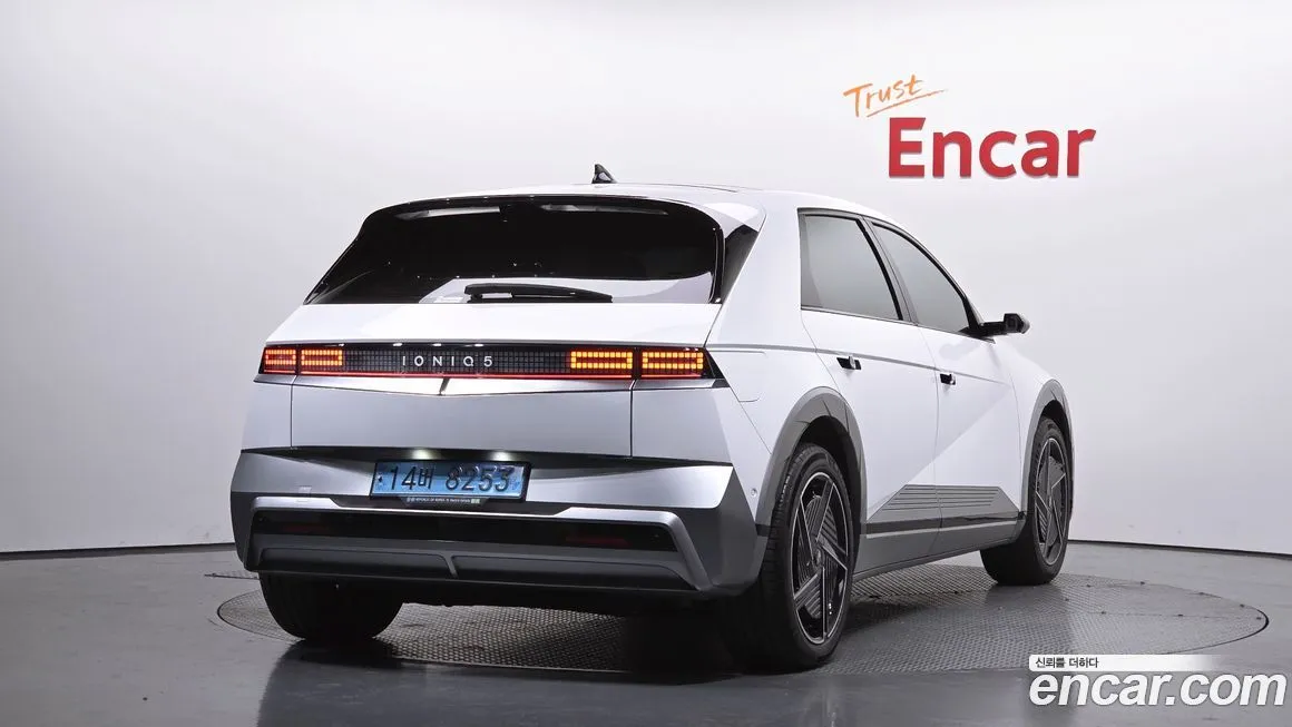 Hyundai Ioniq5 — фото 4