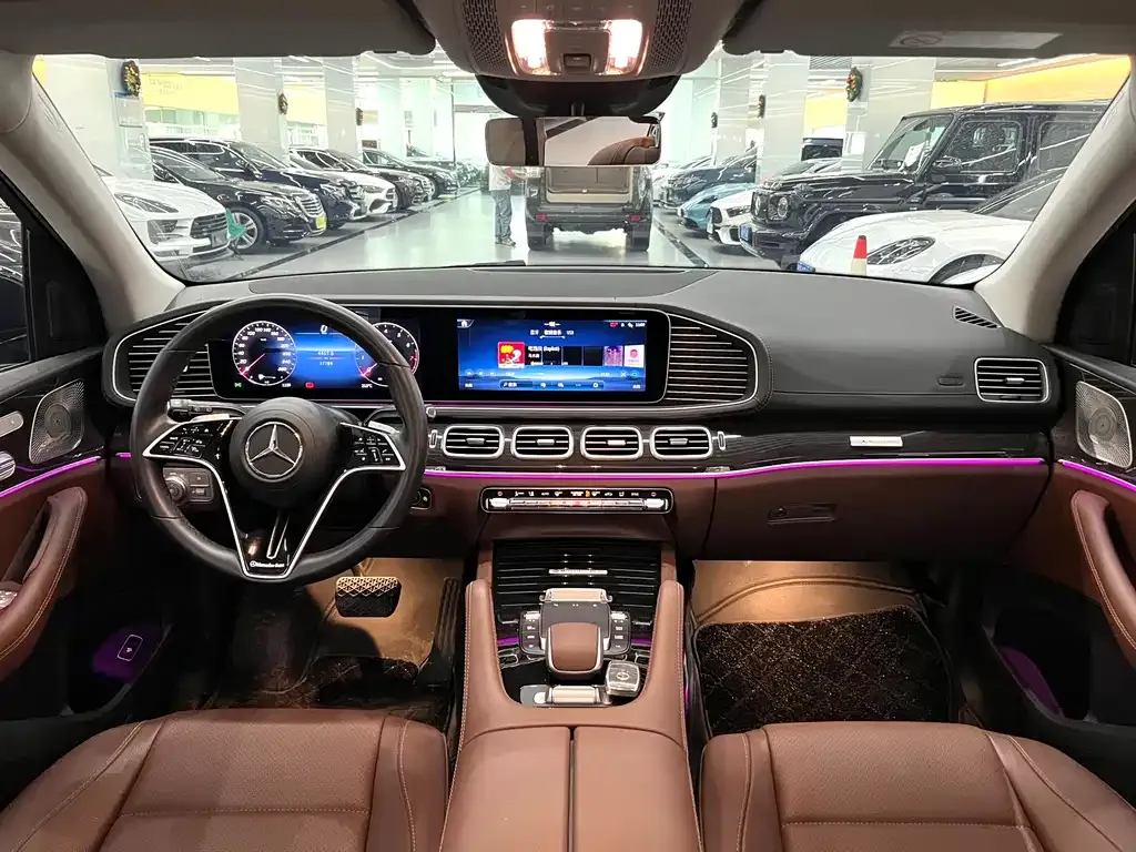 Mercedes-Benz GLE — фото 7