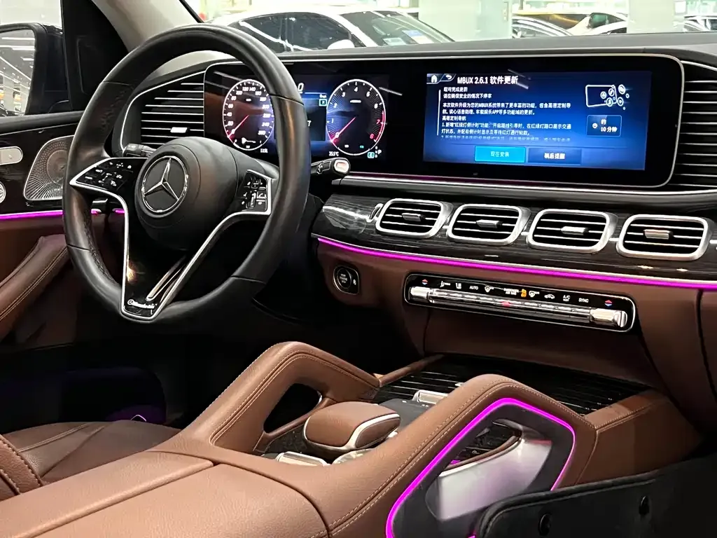 Mercedes-Benz GLE — фото 8