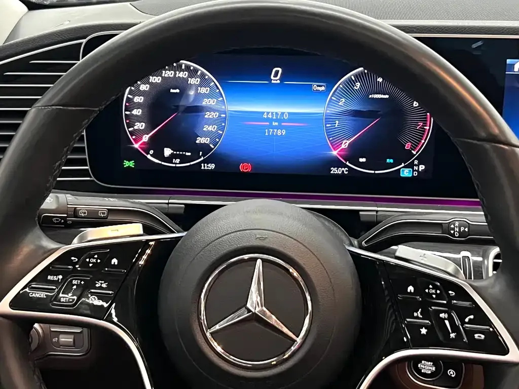 Mercedes-Benz GLE — фото 9