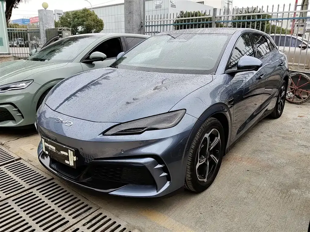 BYD Seal 06GT — фото 1