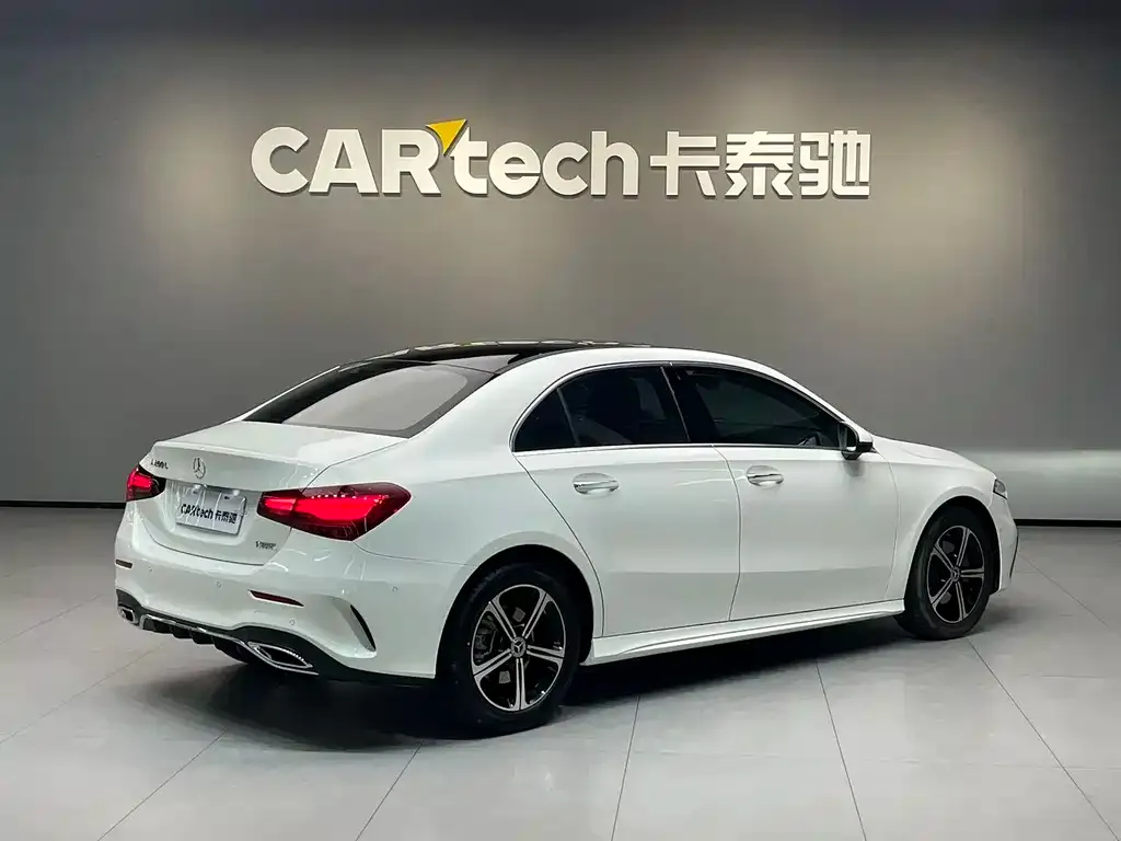 Mercedes-Benz A-Class — фото 6