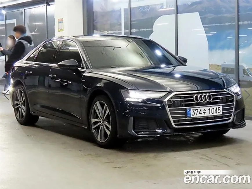 Audi A6 — фото 1