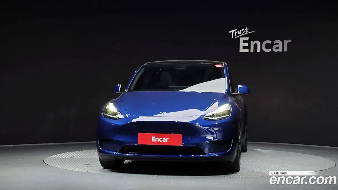 Tesla Model Y — фото 3