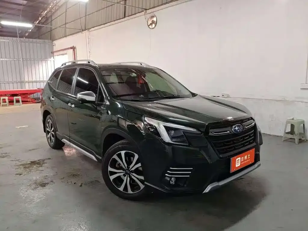 Subaru Forester — фото 2