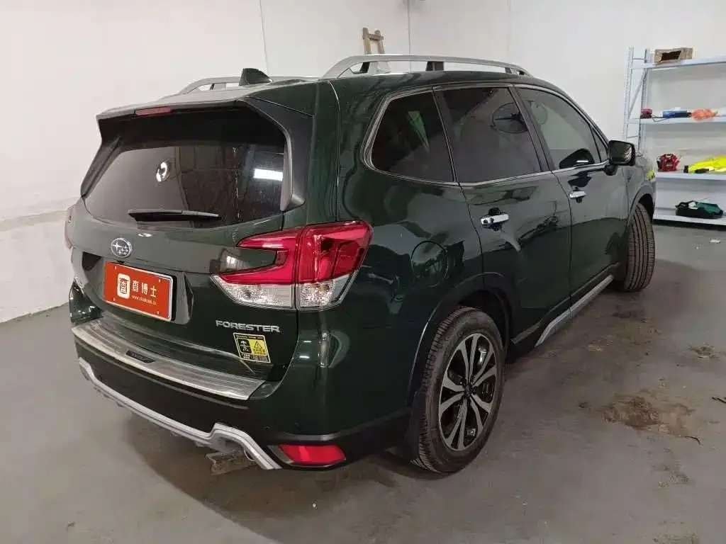 Subaru Forester — фото 6
