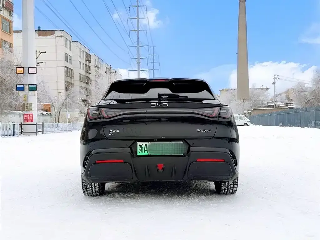 BYD Seal 06GT — фото 2