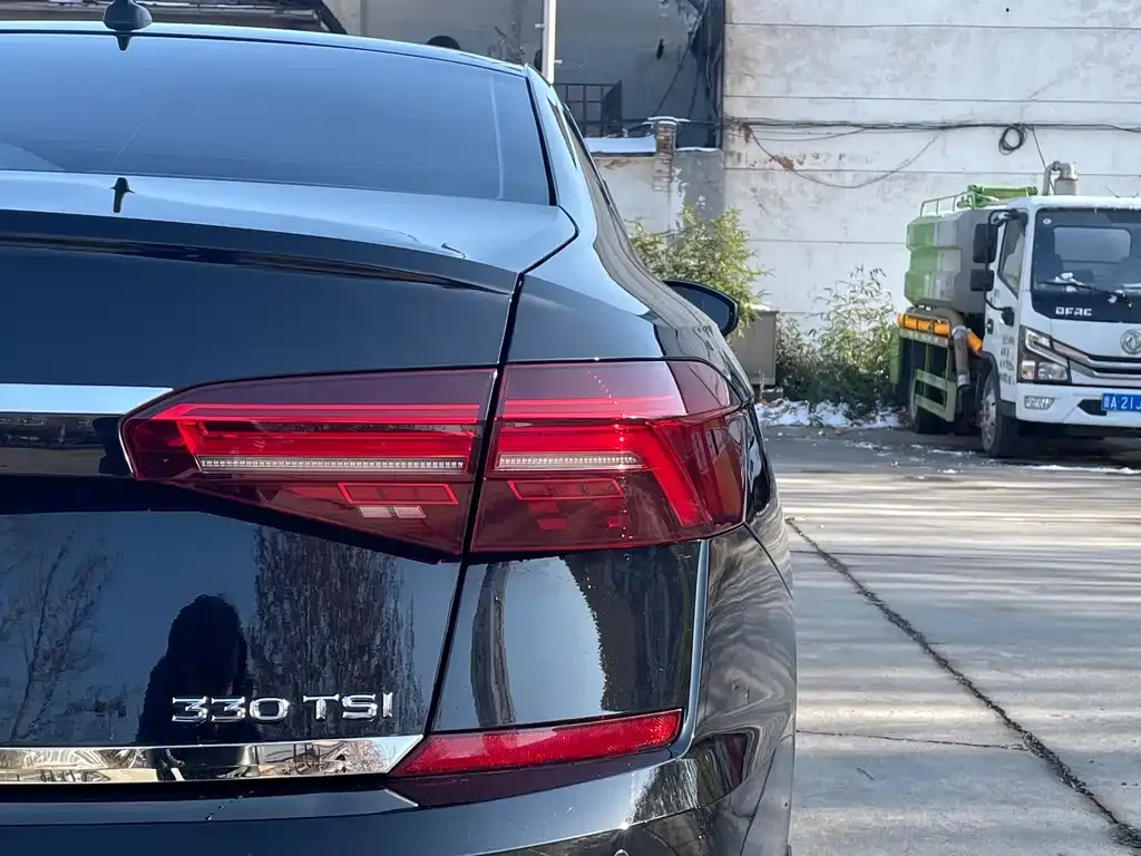 Volkswagen Passat — фото 10