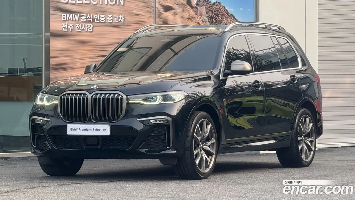 BMW X7 — фото 1