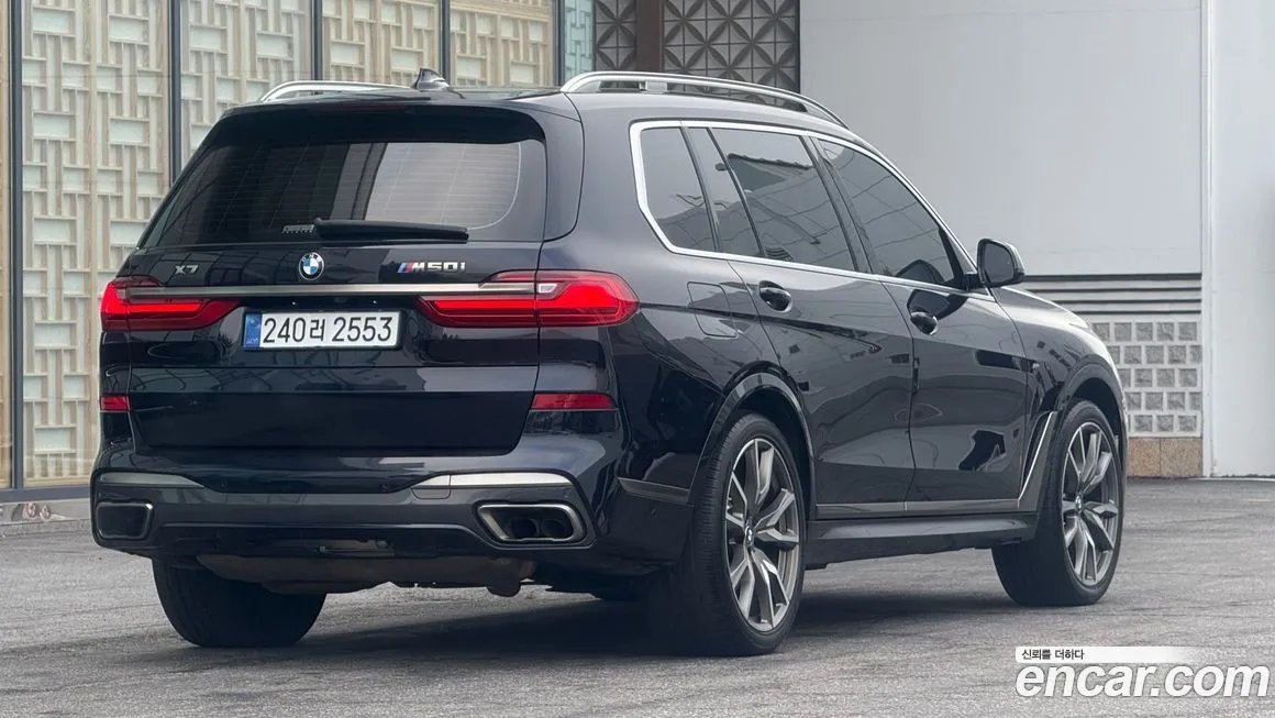 BMW X7 — фото 4
