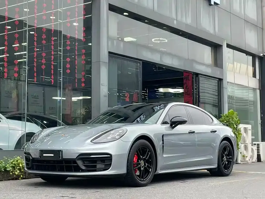 Porsche Panamera — фото 10