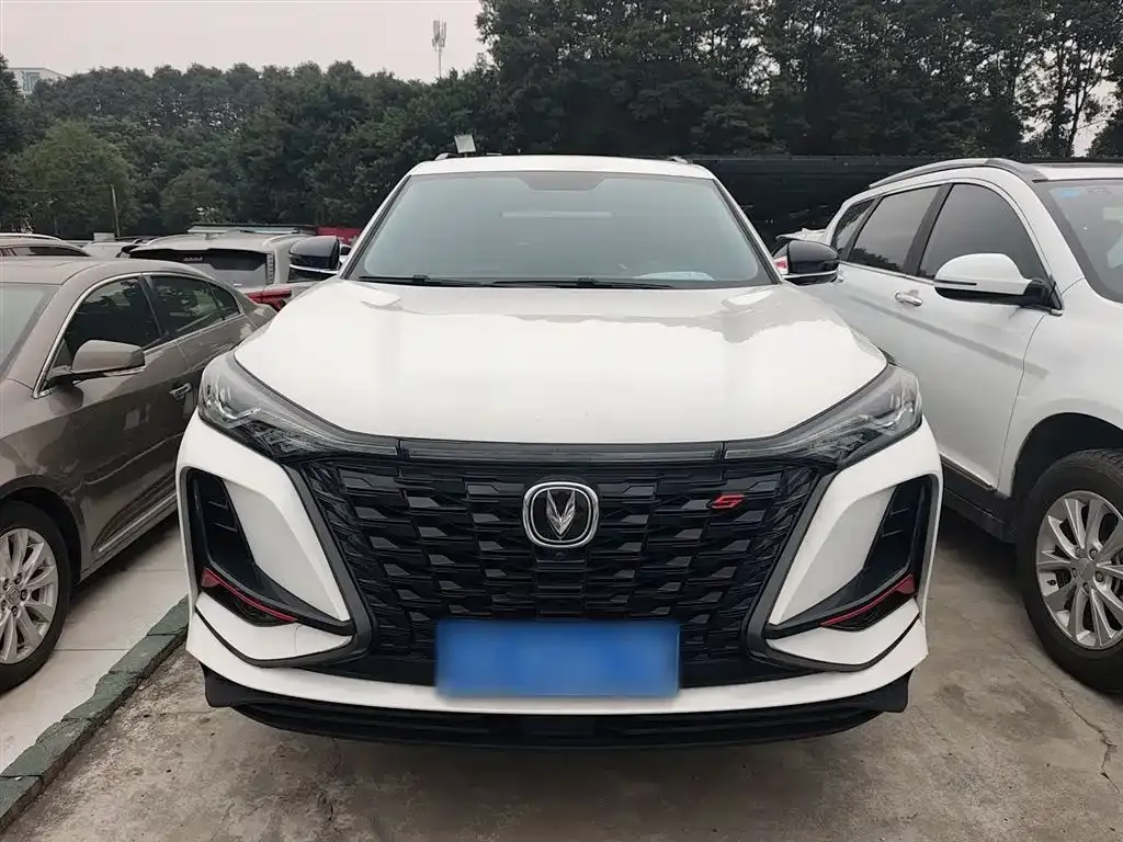 Changan CS75PLUS — фото 3