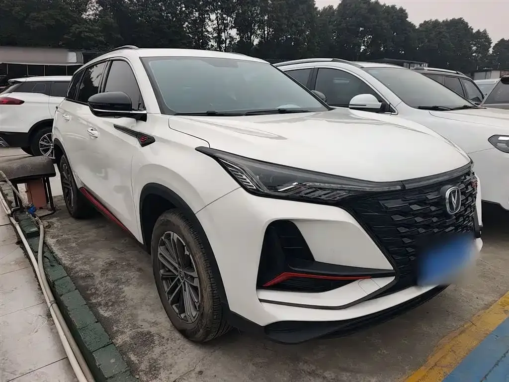 Changan CS75PLUS — фото 4