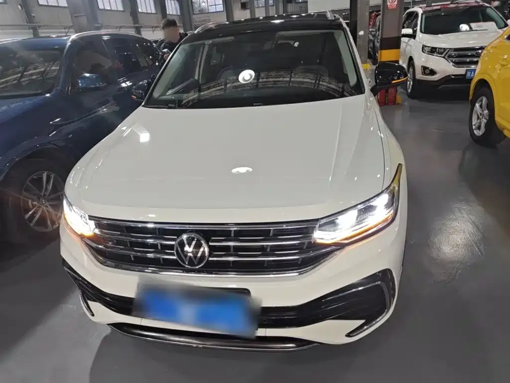 Volkswagen Tiguan X — фото 4
