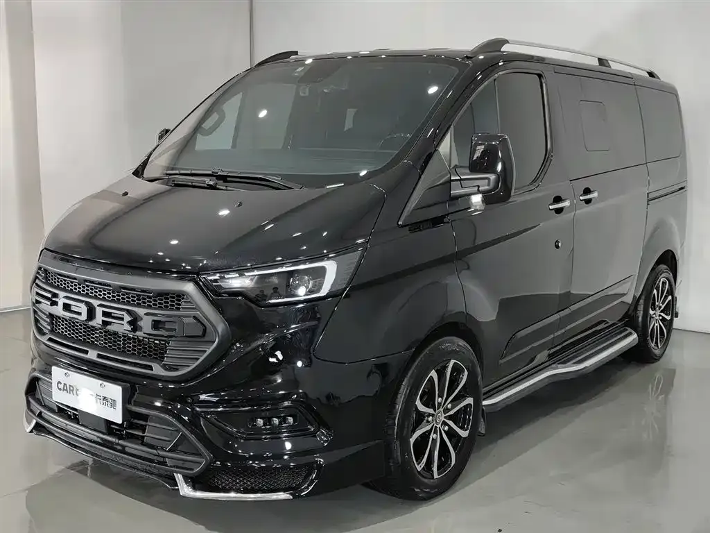 Ford Tourneo — фото 8