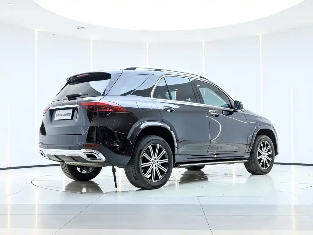 Mercedes-Benz GLE — фото 7