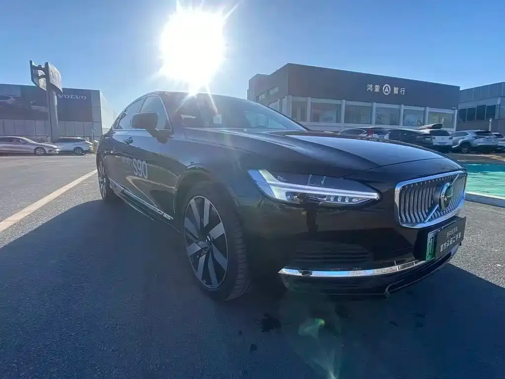 Volvo S90 PHEV — фото 3