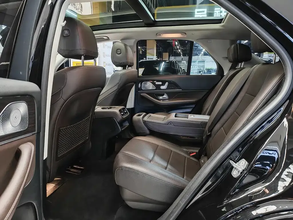 Mercedes-Benz GLE — фото 3