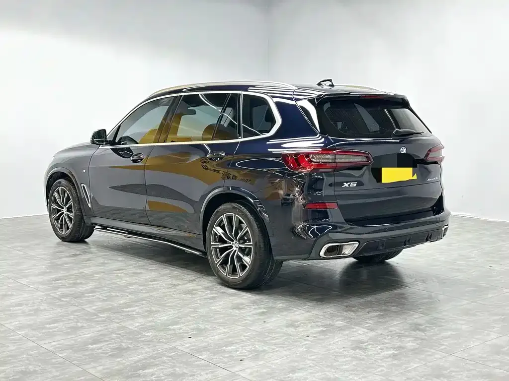 BMW X5 — фото 5
