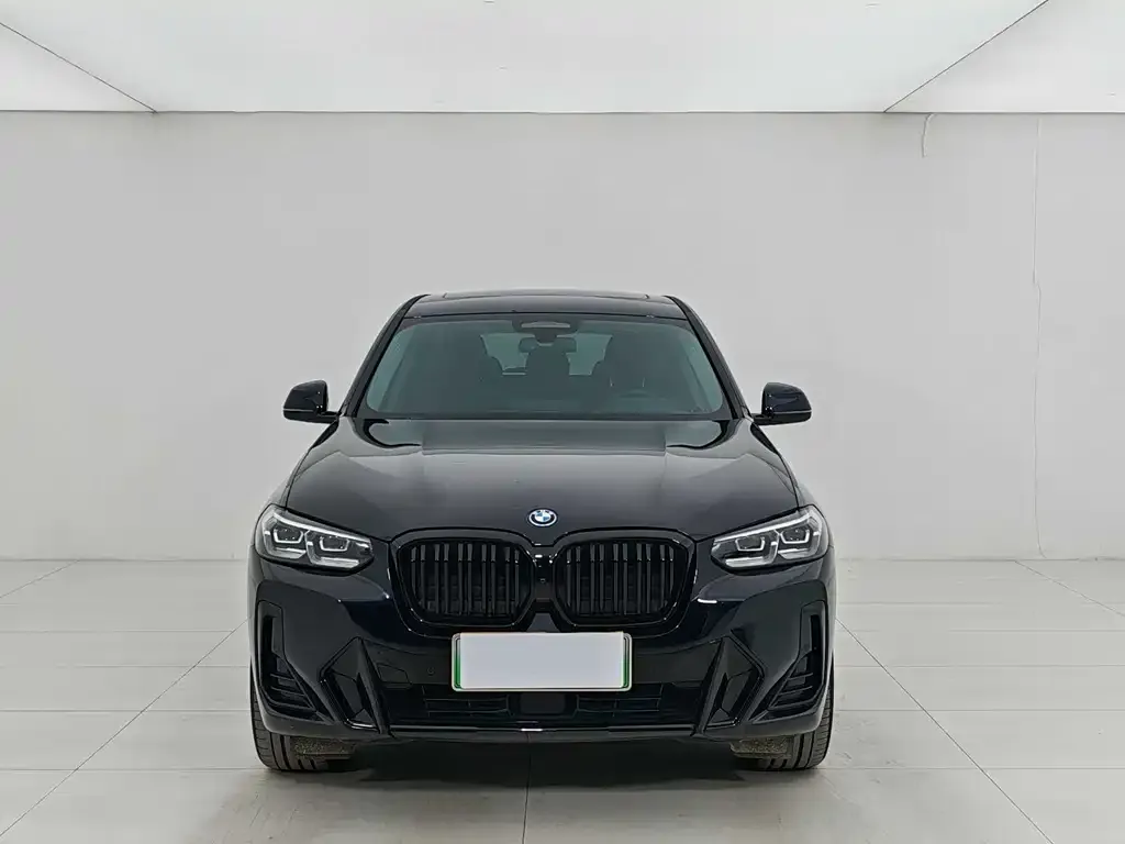 BMW iX3 — фото 9