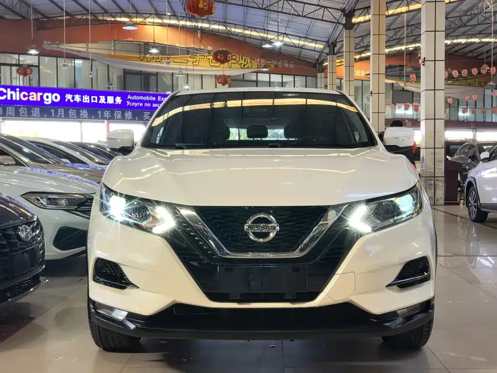 Nissan Qashqai — фото 5