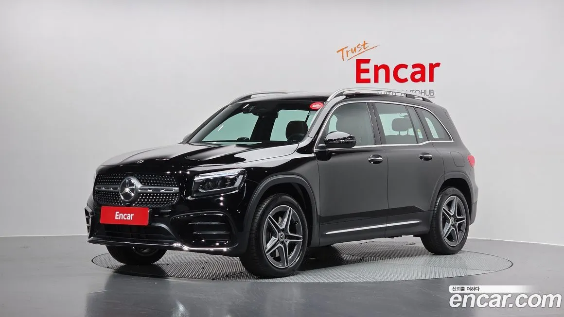Mercedes-Benz GLB-Class — фото 1