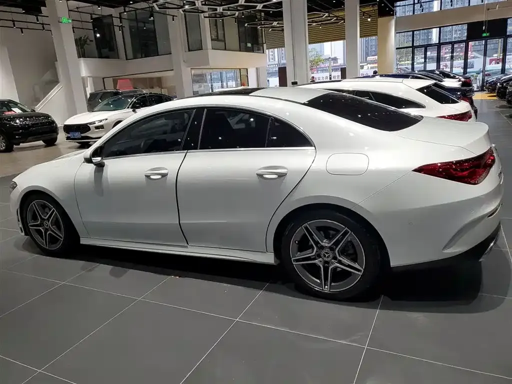 Mercedes-Benz CLA (Import) — фото 9