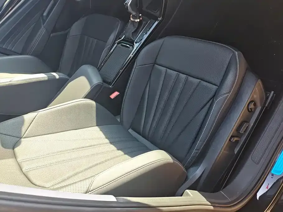 Volkswagen Passat — фото 5