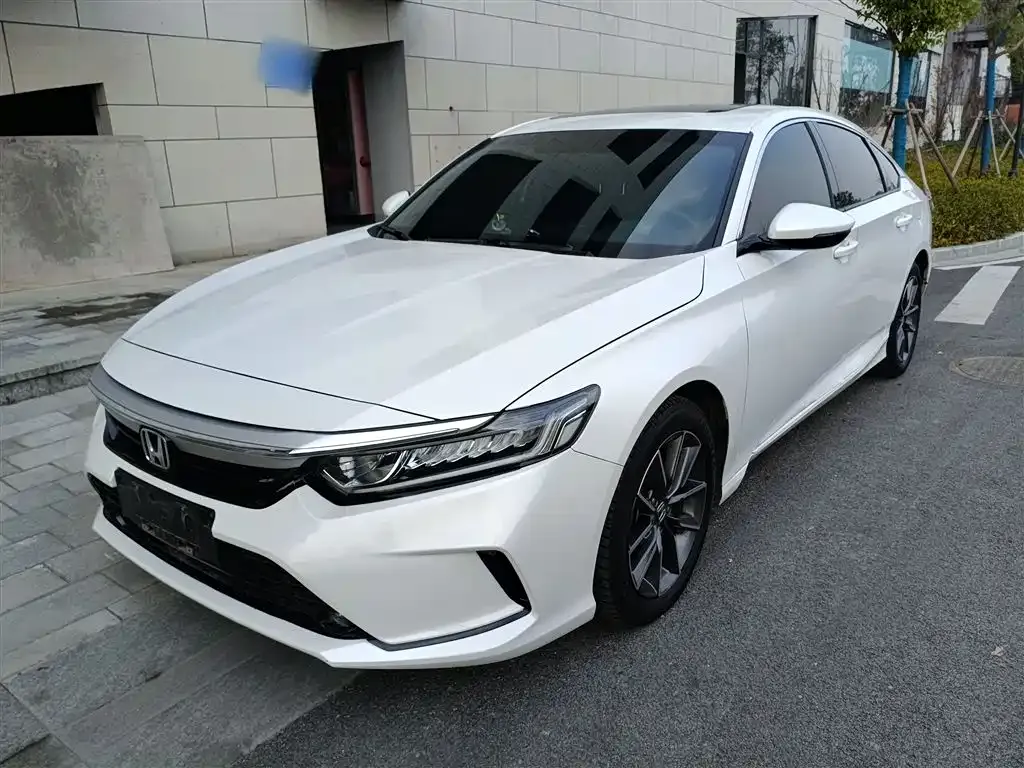 Honda Inspire — фото 1