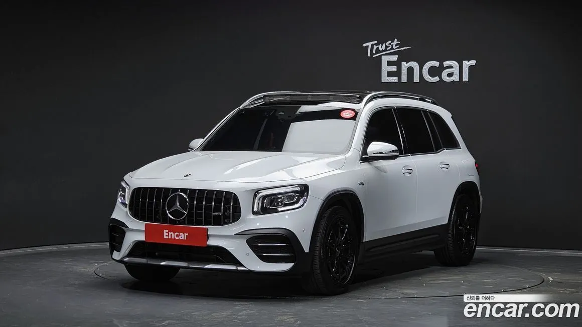 Mercedes-Benz GLB-Class — фото 1