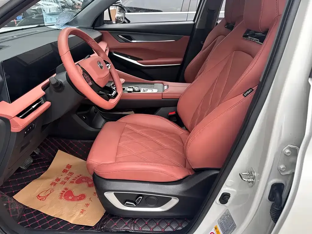 Changan CS75PLUS — фото 3