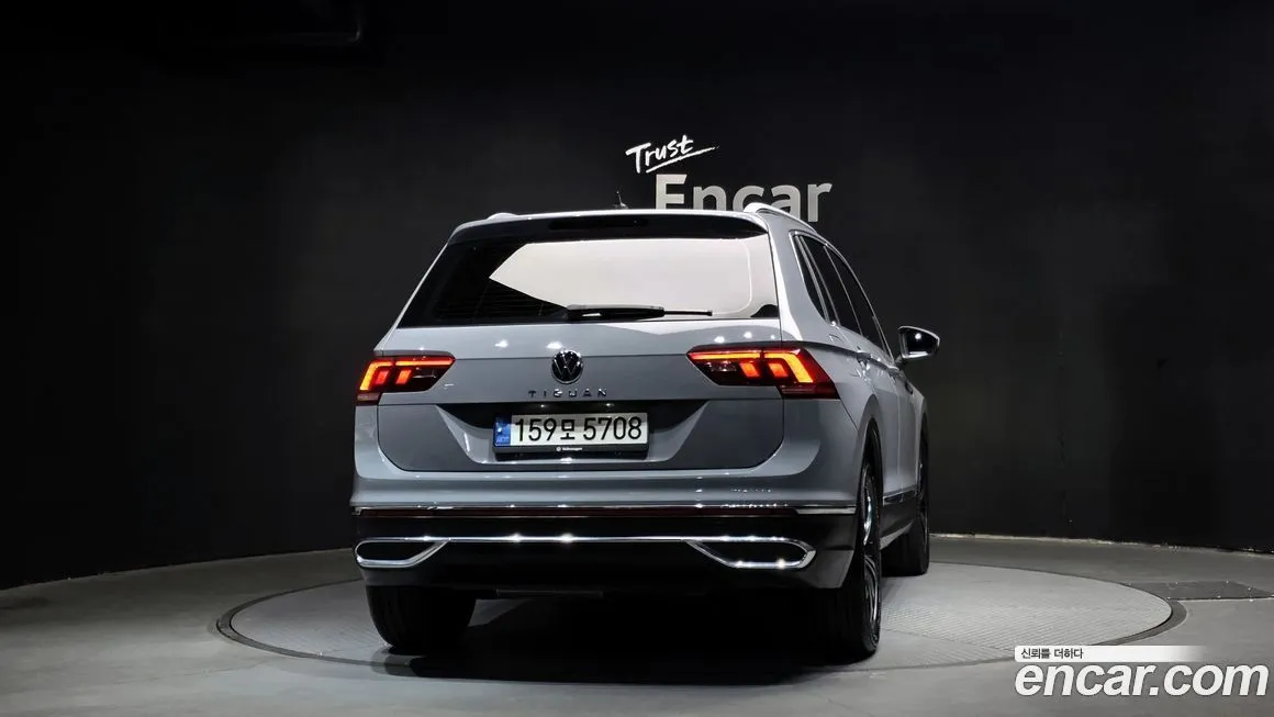 Volkswagen Tiguan — фото 4