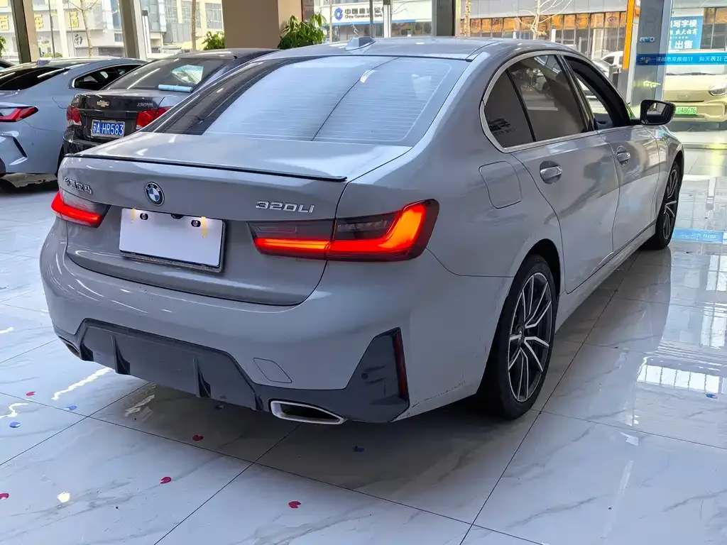 BMW 3 Series — фото 10
